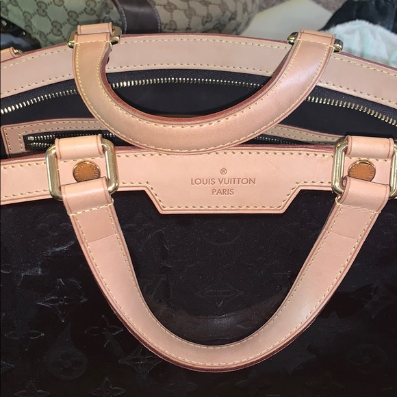 LOUIS VUITTON Vernis Brea MM - Picture 2 of 7